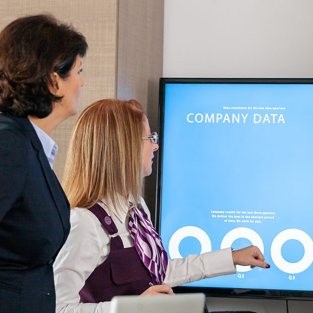 corporate event signage dubai